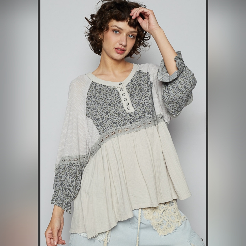 Floral Patterned Women's Top